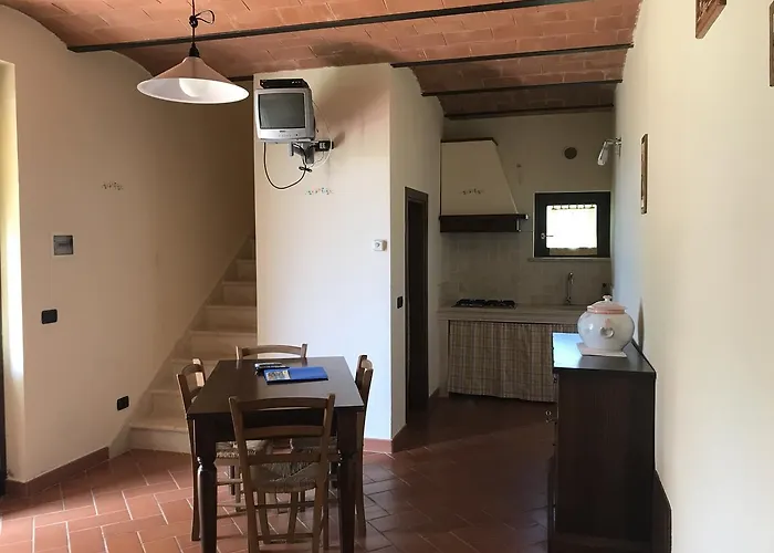 Tenuta La Tabaccaia ファームステイ La Pesta